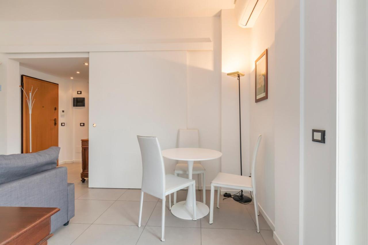 Cosy 1 Bed Flat With Terrace Apartment Milano Ngoại thất bức ảnh