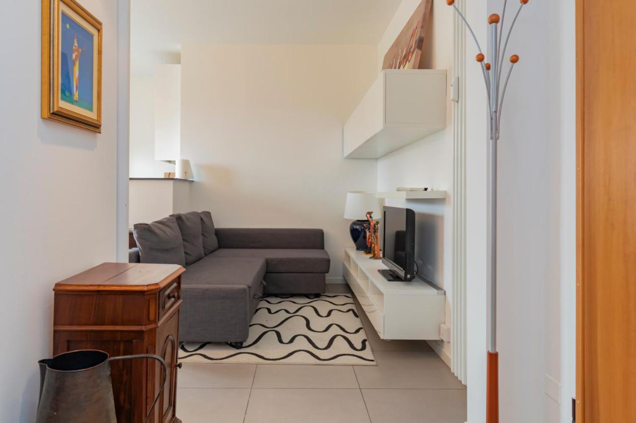 Cosy 1 Bed Flat With Terrace Apartment Milano Ngoại thất bức ảnh